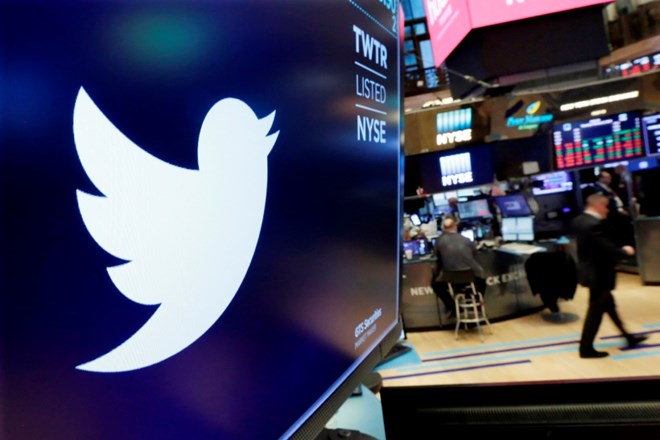 Prihodki Twitterja v četrtletju prvič dosegli milijardo dolarjev
