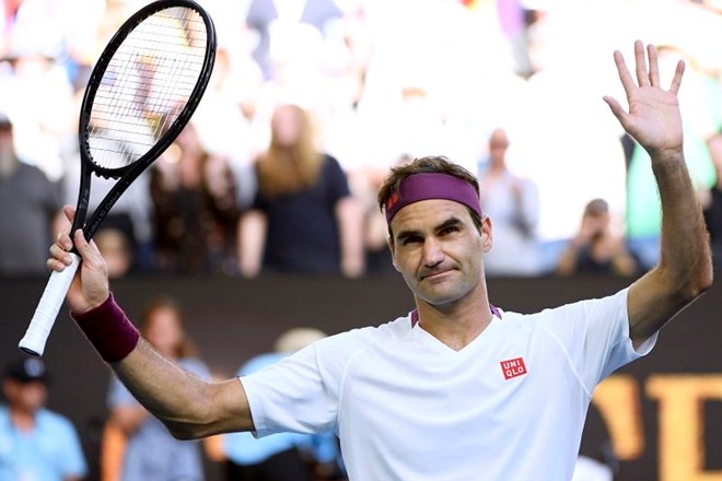 Roger Federer je prestal lažjo operacijo desnega kolena.