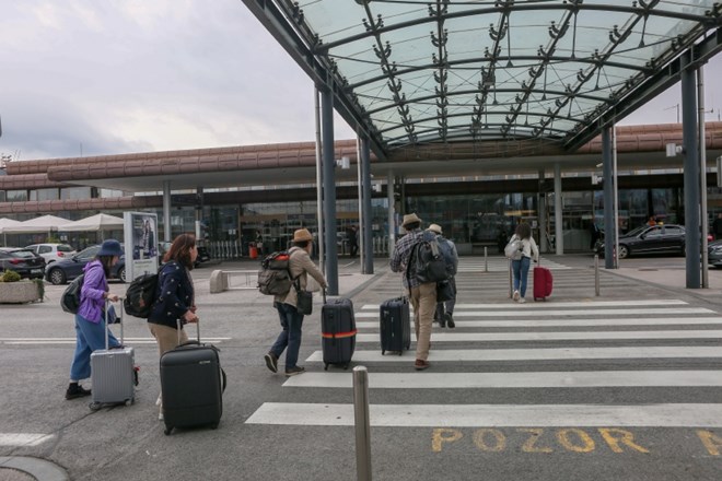 ZSSS: Fraport krši delovno zakonodajo, inšpektorat ga ščiti