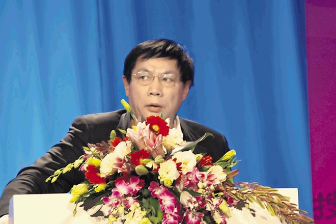 Ren Zhiqiang, kritik kitajskega predsednika  Xi Jinpinga, je izginil neznano kam.