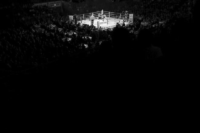 Zaradi koronavirusa umrl nekdanji evropski prvak v boksu