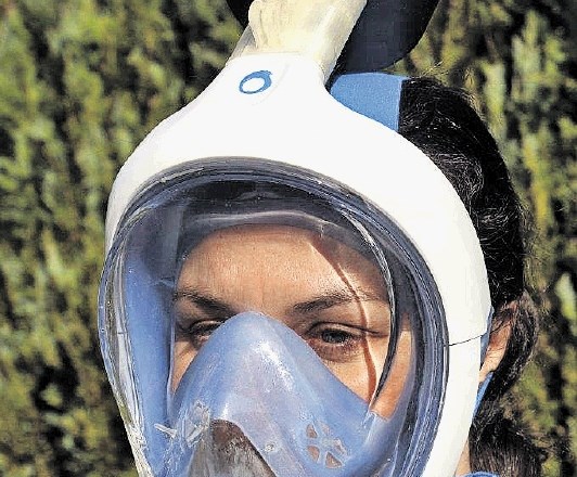 Ustrezno nadgrajena potapljaška maska easybreath dvajsetkrat bolj učinkovito zaščiti uporabnika kot najboljša maska tipa...
