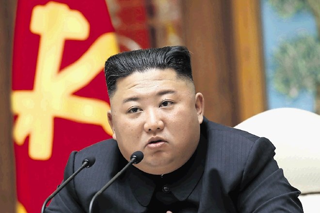 Kim Jong Un je morda mrtev, možgansko mrtev ali pa povsem v redu