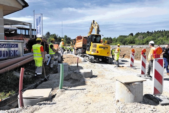 Prenova Šmihelske ceste v več fazah poteka že od leta 2018.