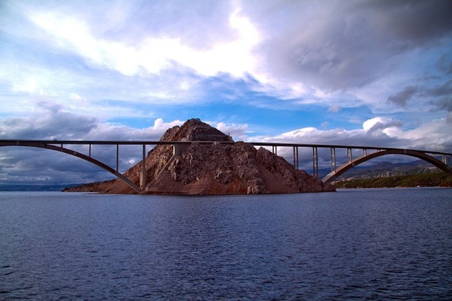 Mostnina na otok Krk ukinjena s 15. junijem