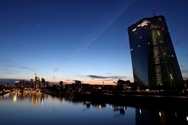 ECB pripravljena na dodatne spodbude zaradi koronavirusa