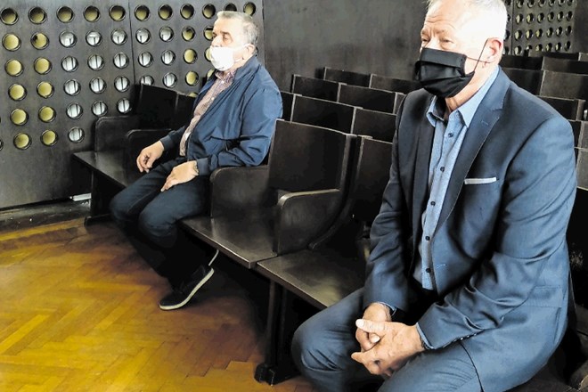 Friderik Bračič (na fotografiji  desno), nekdanji dolgoletni župan občine Videm pri Ptuju, je obtožen goljufije na škodo EU,...