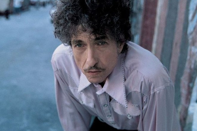Bob Dylan po skoraj desetletju izdal nov album izvirnih skladb