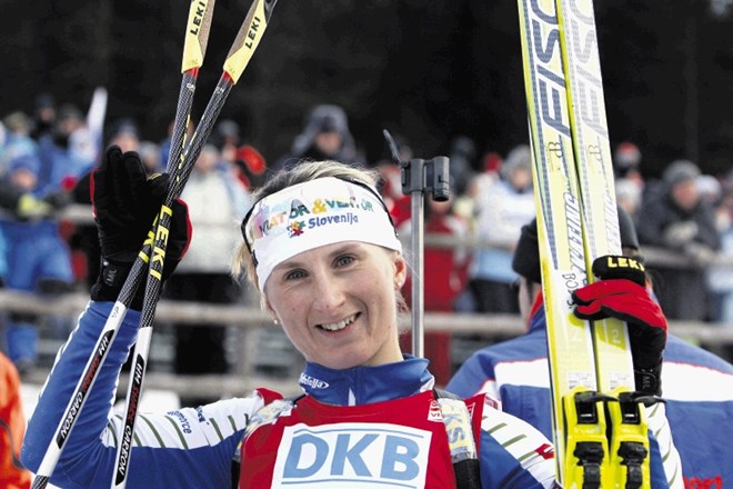 Tadeja Brankovič je nekoč blestela na biatlonskih tekmah, zdaj pa uspehe športnikov včasih doživlja zelo čustveno.