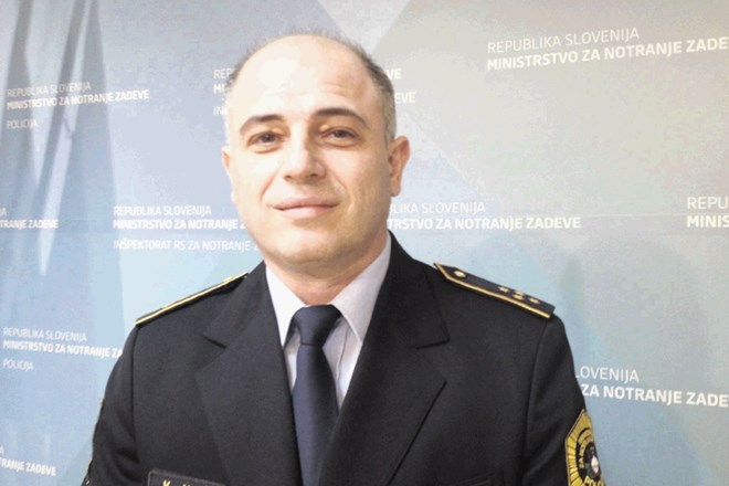 Izogibajte se fizičnemu spopadu, svetuje Vladimir Ilić z generalne policijske uprave.