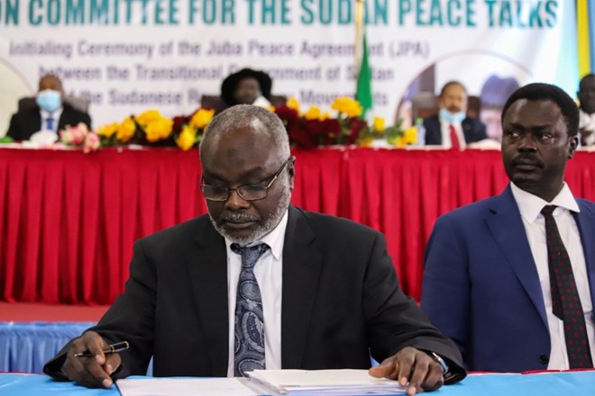 Sudanska vlada in uporniki podpisali zgodovinski mirovni sporazum