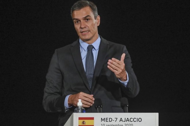 Na španskem političnem meniju za jesen so sprejemanje proračuna, afere in katalonske težnje