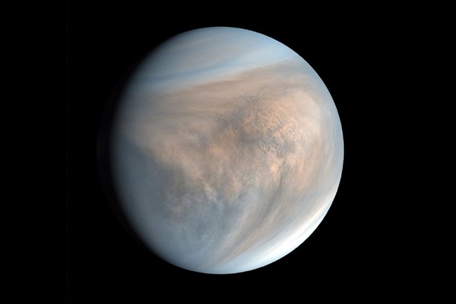 Fotografija Venere na podlagi podatkov, ki jih je leta 2016 zbralo japonsko vesoljsko plovilo Akatsuki.