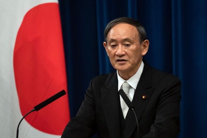 Nov japonski premier Jošihide Suga