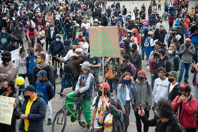 Več tisoč Kolumbijcev na protestih zaradi policijskega nasilja