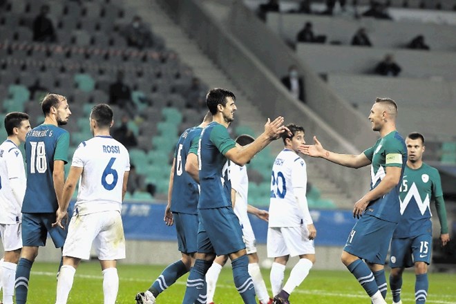 Slovenija se je proti San Marinu (4:0) ogrela za paket gostovanj proti Kosovu in Moldaviji, ki bosta šteli za točke v ligi...
