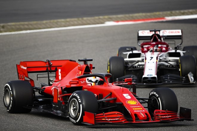 Vettel: Dosežek Hamiltona neizmerno spoštujem 
