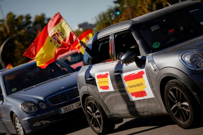 V Španiji protivladni protesti v avtomobilih in na motorjih 