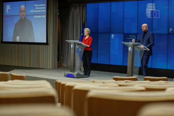Pandemski vrh EU: Javno življenje po Evropi se ustavlja, meje ostajajo odprte