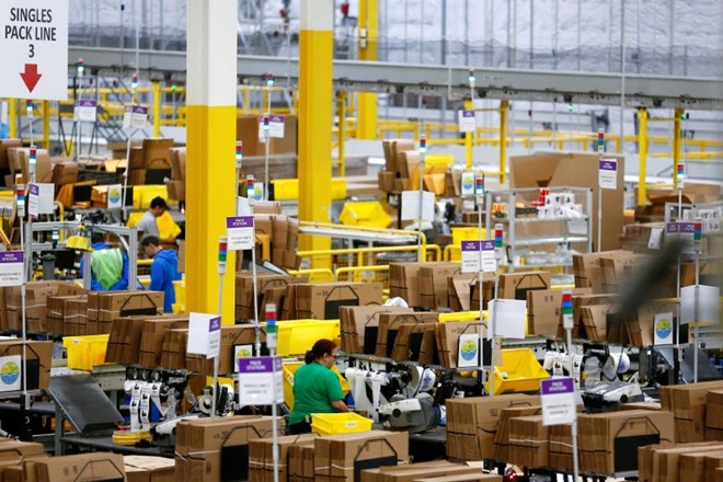 Bruselj Amazon tudi uradno obtožil kršenja konkurenčnih pravil 