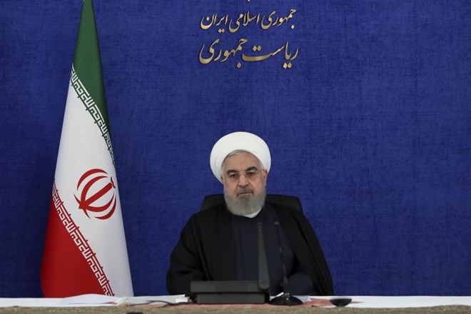 Predsednik države Hasan Rohani je povedal, da bo Iran odgovoril, da pa pri tem »ne bomo padli v past« Izraela, ki da si želi...
