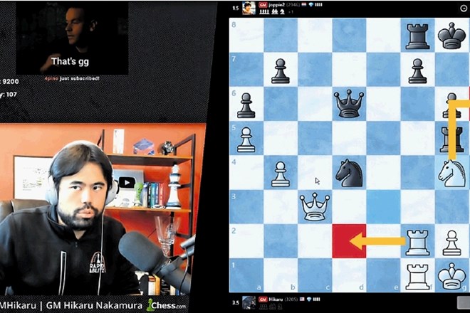 Nakamura je šah prek Twitcha začel igrati leta 2015 in leta 2019 šah na tej platformi igral že okoli 30 ur na teden.