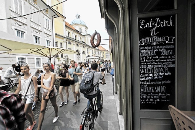 V skladu s predlogom nove strategije razvoja turizma bodo ljubljanski turistični delavci več turistov poskušali privabiti...