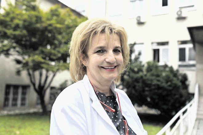 Bo zdravništvo dr. Bojano Beović še nagradilo s funkcijo predsednice zdravniške zbornice?