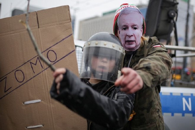 V Varšavi znova protivladni protesti