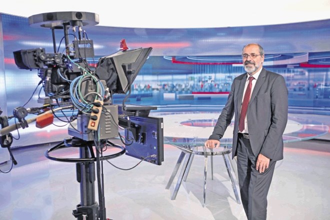 Generalni direktor RTV Slovenija Igor Kadunc (na fotografiji) ponovno kandidira, njegova protikandidata pa sta direktorica TV...