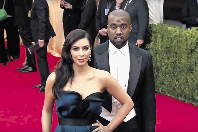 Ropar je vedel le, da je tarča poročena z znanim raperjem. No, tarča je bila Kim Kardashian, raper pa Kanye West.