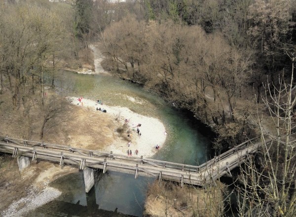 Kanjon reke Kokre velja za zeleno oazo sredi Kranja, ki jo domačini radi obiskujejo.
