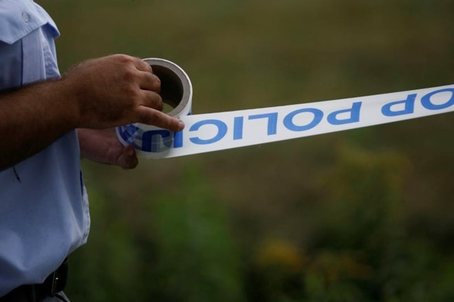 Policija v Logatcu in Ljubljani obravnavala drzni tatvini