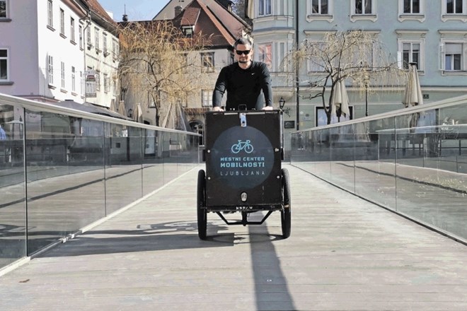 Mestni center mobilnosti občanom za pet evrov na dan ponuja najem električnih tovornih koles.