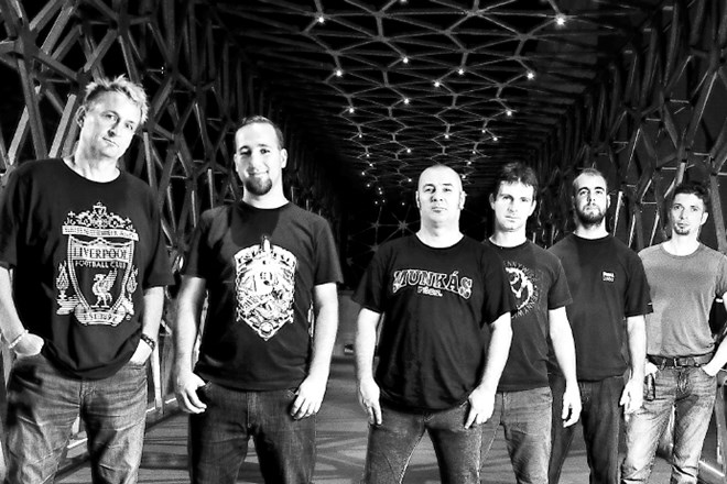 Madžarska punk skupina Hétköznapi Csalódások je cenzuro doživela lani, ko so iz prenosa njihovega koncerta izrezali posamezne...