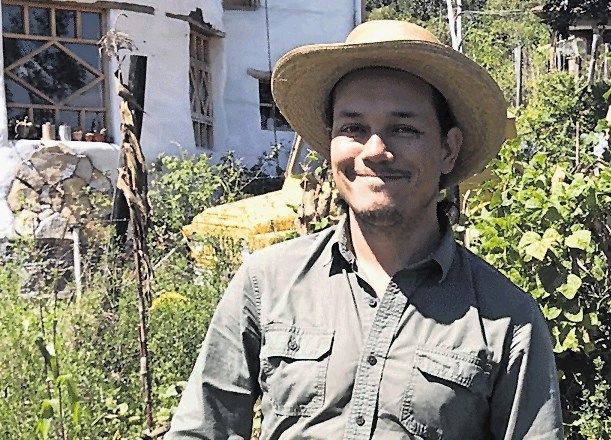 Javier Carrera si s svojimi sodelavci  prizadeva, da bi ekvadorske kmete prepričal v uporabo starih avtohtonih semen.