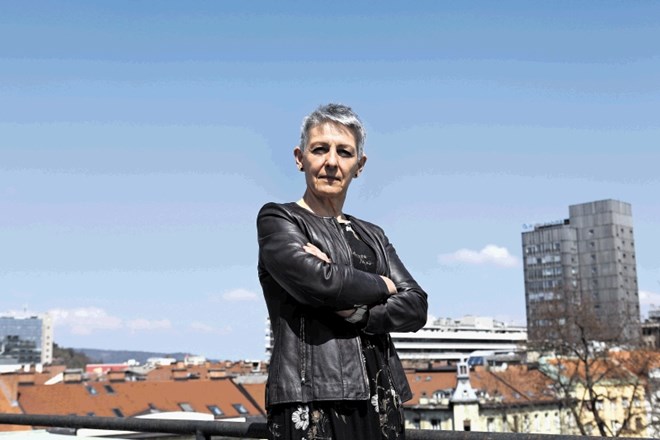 #intervju Lidija Jerkič, predsednica Zveze svobodnih sindikatov Slovenije: Kapitalizem je sod, poln lukenj
