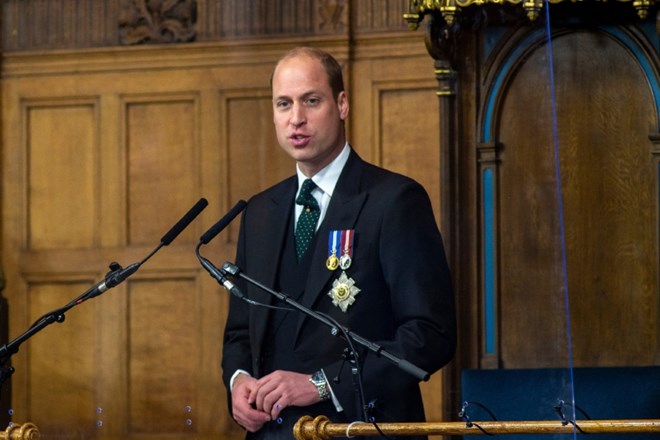 BBC-jev novinar se je opravičil tudi starejšemu sinu princese Diane, prestolonasledniku princu Williamu.