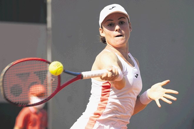 Tamara Zidanšek se je na Rolandu Garrosu uvrstila v osmino finala, kjer jo čaka Romunka Sorana-Mihaela Cristea.