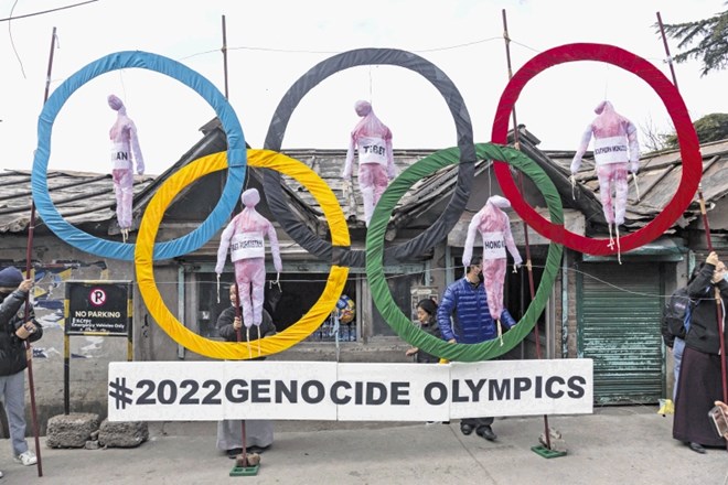 Skupina iz Kitajske izgnanih Tibetancev je že pred časom pozivala k bojkotu olimpijskih iger  v Pekingu in na olimpijske...