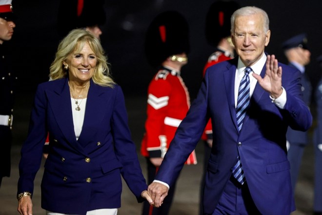 Ameriški predsednik Joe Biden je v Evropo prišel skupaj z ženo Jill.