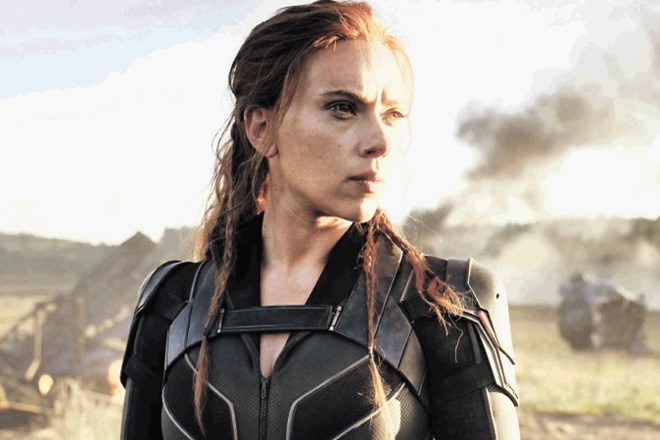 Scarlett Johansson tokrat v samostojnem filmu o supervohunki Črna vdova