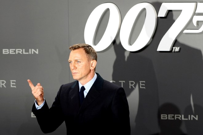 Novi film o Jamesu Bondu z naslovom Ni čas za smrt bo svetovno premiero doživel 28. septembra v londonski Royal Albert Hall.