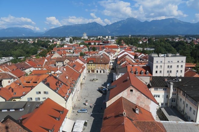 Kranjčani pogledujejo proti Ljubljani