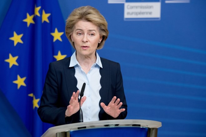 »Jasno je, da je EU največji izvoznik cepiv proti covidu-19, » je dejala predsednica Evropske komisije Ursula von der Leyen.