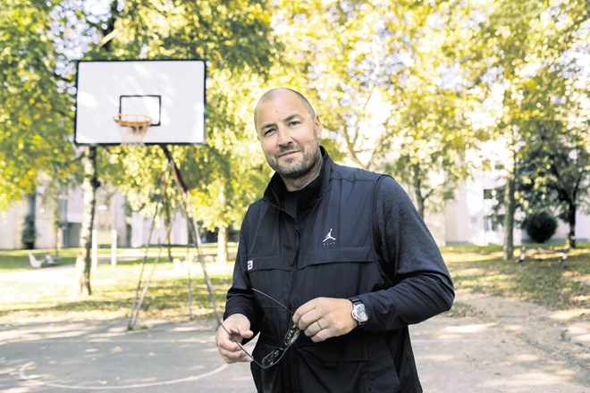 (Nedeljski dnevnik) Marko Milić, košarkarska legenda: 20 let košarke po vsem svetu