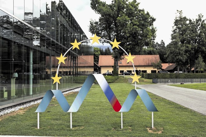 Logotip slovenskega predsedovanja Svetu EU