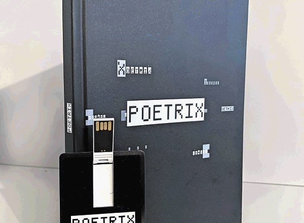Zvočna knjiga Poetrix – eksperiment zvočne dekonstrukcije poezije s priloženim USB-ključem