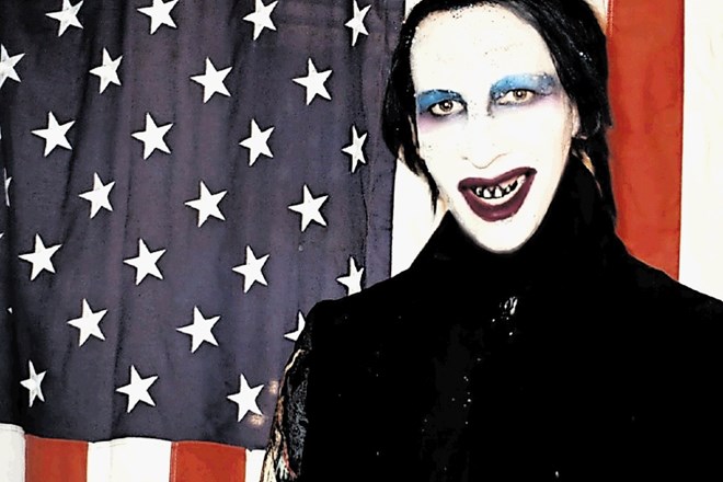 V desetletjih svoje kariere je Brianu Warnerju uspelo skriti številne zlorabe za likom Marilyna Mansona.