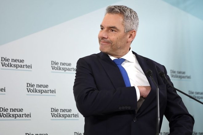 Karl Nehammer je novi avstrijski kancler.
